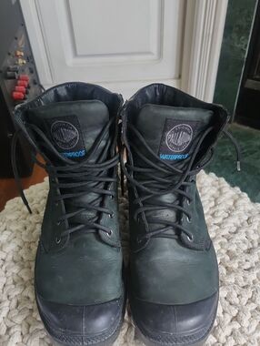 Palladium Dark Green and Black Waterproof Lace-Up Boots